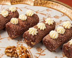 Пирожное «Картошка» с грецким орехом